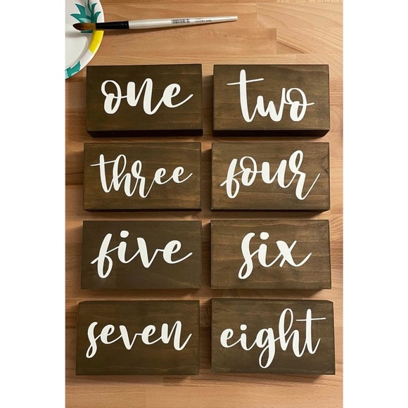 Custom Wood table numbers - Picture 3 of 4